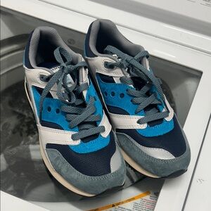 Saucony Kids Sneakers in Blue and Gray
